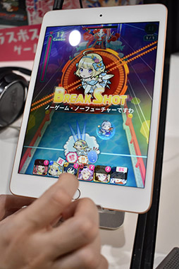 画像ギャラリー No.016のサムネイル画像 / ［TGS 2019］「バレットブレイク」の試遊機をプレイ。かわいい女の子達を引っ張りまくってバグだらけのゲーム世界を救おう