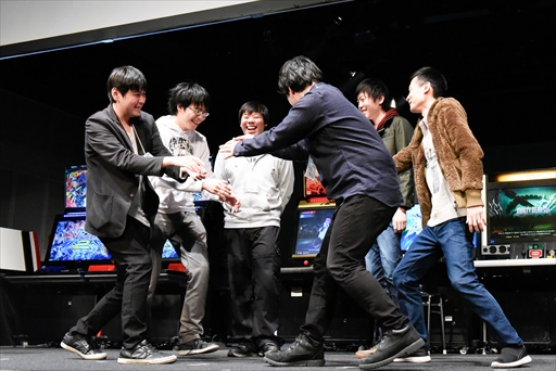 画像ギャラリー No.036のサムネイル画像 / 「闘神祭2018-19 CHAMPIONS CARNIVAL」フォトレポート。10作品を超えるアーケードタイトルで新たな闘神が決まる
