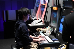 画像ギャラリー No.079のサムネイル画像 / 「闘神祭2018-19 CHAMPIONS CARNIVAL」フォトレポート。10作品を超えるアーケードタイトルで新たな闘神が決まる