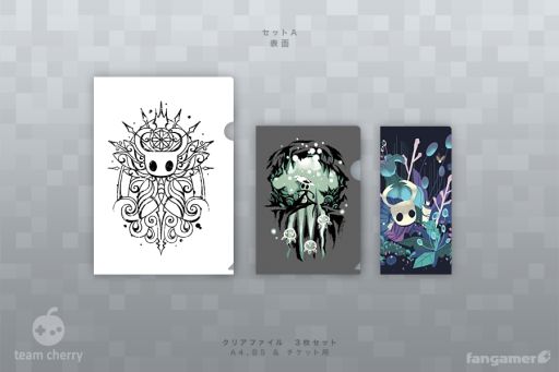 画像ギャラリー No.003のサムネイル画像 / 「Hollow Knight」のクリアファイルセット2種とぬいぐるみパスケースが発売