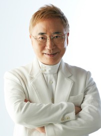 画像ギャラリー No.001のサムネイル画像 / 「テクテクテクテク」が高須院長(高須克弥氏)とコラボ。院長スーツをプレゼント