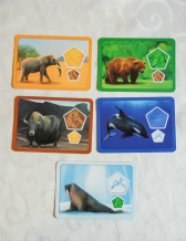 画像ギャラリー No.008のサムネイル画像 / ［SPIEL'18］動物達が住みやすい12面体の惑星を作ろう。コンポーネントとゲームシステムの面白さを兼ね備えた「Planet」のプレイレポート