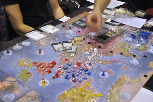 画像ギャラリー No.003のサムネイル画像 / ［SPIEL'18］ これぞまさにボドゲ版“パラドゲー”。25年の時を経て生まれ変わった「Europa Universalis: The Board Game」を会場で遊んできた