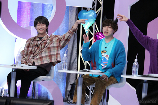画像ギャラリー No.027のサムネイル画像 / 「あんスタ!!」8周年生放送「One on One」【from ME編】をレポート。何が起こるか分からない!? 怒涛の新情報に声優陣も驚き