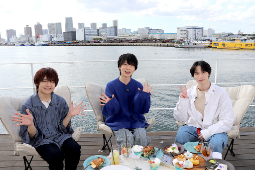 画像ギャラリー No.001のサムネイル画像 / 「あんスタ!!」配信番組「CAFE CINNAMON ニキズキッチン」×「Sweets Room+5」コラボ収録レポート。今回は夏メニューに挑戦!