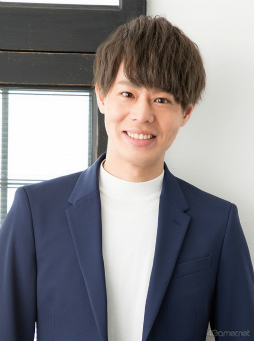 画像ギャラリー No.024のサムネイル画像 / 厳かな能楽堂で行われた「新生『紅月』大発表会」撮影の様子をレポート。キャストへのメールインタビューもお届け