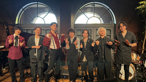画像ギャラリー No.026のサムネイル画像 / ESバンドの熱い演奏！　阿座上洋平さん＆豊島修平さんもゲストで登場！　「あんスタ！！」名曲をバンド生演奏で届ける「ENSEMBLE STARS!! BAND LIVE」レポート