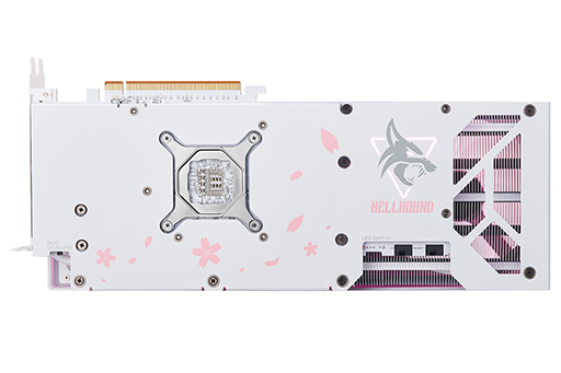 画像ギャラリー No.004のサムネイル画像 / オーバークロック仕様の「Radeon RX 7900 GRE」搭載カードと,華やかな桜柄の「Radeon RX 7800 XT」搭載カードがPowerColorから