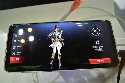 画像ギャラリー No.002のサムネイル画像 / ［G-Star 2019］バトルロイヤルを取り入れたスマホ用MMORPG「A3：STILL ALIVE」がプレイアブル出展。3人で生き残りを目指すモードが公開