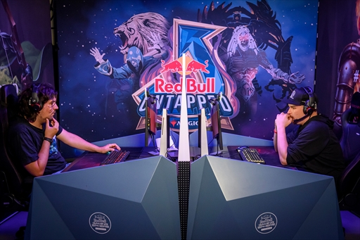 画像ギャラリー No.003のサムネイル画像 / 「MTGアリーナ」世界大会“Red Bull Untapped”の日本予選が9月26日,27日に開催。エントリーは9月23日まで受付中