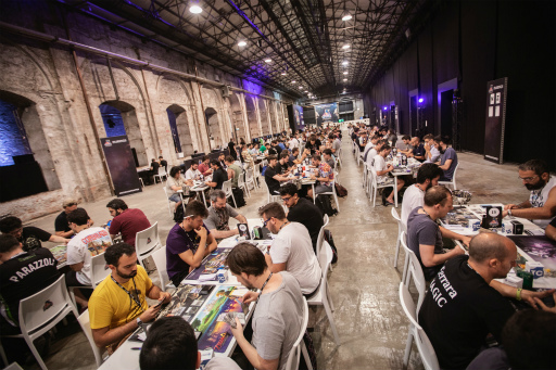 画像ギャラリー No.003のサムネイル画像 / 「MTGアリーナ」の世界大会“Red Bull Untapped シーズン3”が10月16日より開催