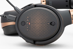 画像ギャラリー No.006のサムネイル画像 / Audeze「Mobius Headphone」レビュー。ヘッドトラッキング対応の5万円超級ヘッドセットはゲームプレイを変えるか？