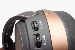画像ギャラリー No.014のサムネイル画像 / Audeze「Mobius Headphone」レビュー。ヘッドトラッキング対応の5万円超級ヘッドセットはゲームプレイを変えるか？