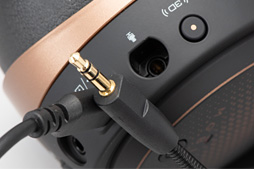 画像ギャラリー No.026のサムネイル画像 / Audeze「Mobius Headphone」レビュー。ヘッドトラッキング対応の5万円超級ヘッドセットはゲームプレイを変えるか？