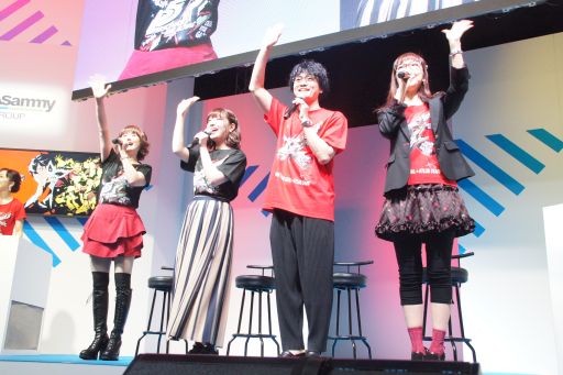 画像ギャラリー No.003のサムネイル画像 / ［TGS 2019］ゲーム版と舞台版，2人のジョーカーが握手を交わした「ペルソナ5 ザ・ロイヤル」スペシャルトークショウレポート