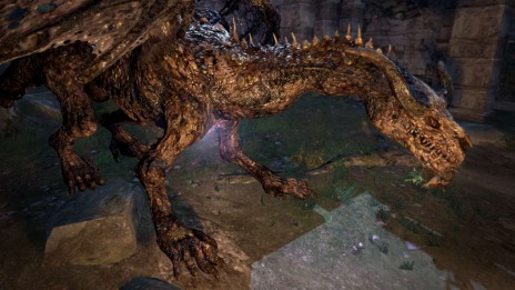 画像ギャラリー No.015のサムネイル画像 / Switch版「ドラゴンズドグマ：ダークアリズン」，覚者の前に立塞がるドラゴンの情報が公開。装備品の「特殊強化」とアップグレード情報も