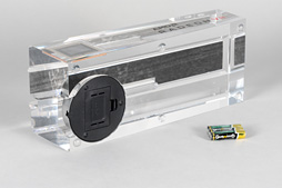 画像ギャラリー No.012のサムネイル画像 / 「Radeon VII」到着。7nm世代初のコンシューマ向けGPU搭載カード
