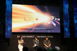 画像ギャラリー No.003のサムネイル画像 / ［TGS 2019］緑川 光さんがヒイロの戦闘シーンに大興奮。「ガンダムゲームスペシャルステージ」の模様を紹介
