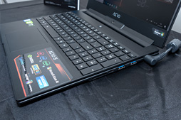 画像ギャラリー No.014のサムネイル画像 / GIGABYTE,国内ゲーマー向けノートPC市場への正式参入を発表。第1弾はAIで動作を最適化するRTX 20搭載モデル
