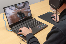 画像ギャラリー No.003のサムネイル画像 / Max-Q版「GeForce RTX 2080」のゲーム性能にはどれだけ期待できるのか。GIGABYTE製ノートPC「AERO 15-Y9」を試す