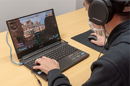画像ギャラリー No.014のサムネイル画像 / Max-Q版「GeForce RTX 2080」のゲーム性能にはどれだけ期待できるのか。GIGABYTE製ノートPC「AERO 15-Y9」を試す