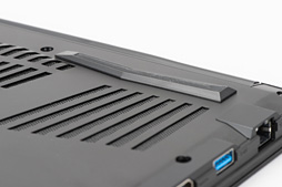 画像ギャラリー No.062のサムネイル画像 / Max-Q版「GeForce RTX 2080」のゲーム性能にはどれだけ期待できるのか。GIGABYTE製ノートPC「AERO 15-Y9」を試す