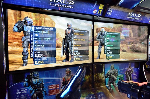 画像ギャラリー No.003のサムネイル画像 / ［JAEPO2019］レールシューター「HALO FIRETEAM RAVEN 4 PLAYER」が日本上陸。初代「HALO」の世界を舞台に最大4人でプレイ可能
