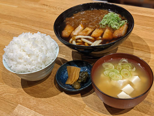 画像ギャラリー No.012のサムネイル画像 / 俺のコラボカフェ：Menu 031 メダロットシリーズの「カツカレーうどん定食」はカツカレーとうどんなのか，カツとカレーうどんなのかを考える