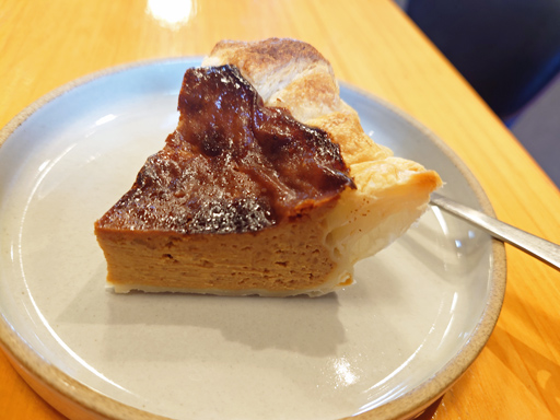 画像ギャラリー No.011のサムネイル画像 / 俺のコラボカフェ:Menu 042 「UNDERTALE」の「バタースコッチシナモンパイ」で悲しみの連鎖を断ち切る