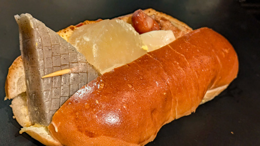 画像ギャラリー No.006のサムネイル画像 / 「GOD EATER2」のおでんパンを食べてみる。俺のコラボカフェ：Menu 072
