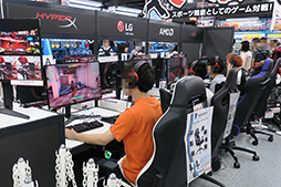 画像ギャラリー No.010のサムネイル画像 / LG,ゲーマー向けディスプレイ「27GL83A-B」を使った「Fortnite」の対戦イベントをヨドバシAkibaで開催。8日にも参加のチャンスあり