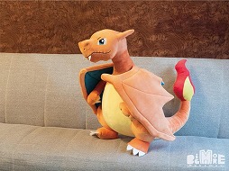 画像ギャラリー No.005のサムネイル画像 / ゲッコウガとリザードンの特大ぬいぐみの予約受付がスタート