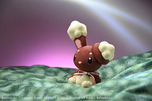 画像ギャラリー No.001のサムネイル画像 / 伝統工芸でポケモンを表現。「江戸木目込人形 ミミロル」の販売が本日スタート