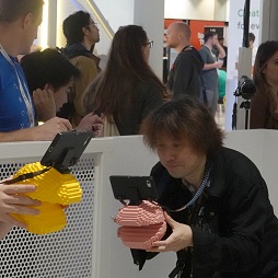 画像ギャラリー No.011のサムネイル画像 / ［GDC 2019］Googleブースレポート〜Stadiaを横目に二つの新作パックマンをプレイ 〜ARパックマンとGoogle MAPパックマンがサンフランシスコで大暴れ！