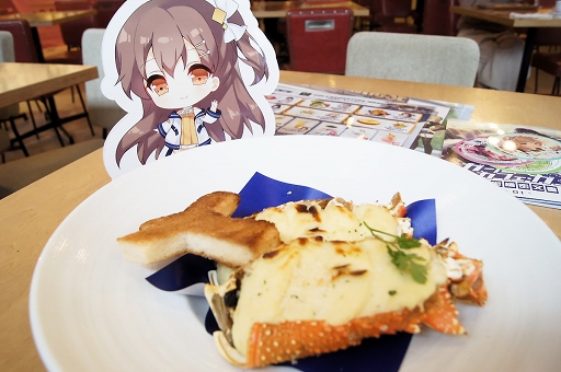 画像ギャラリー No.018のサムネイル画像 / これには歴戦の店長も納得。落ち着いた雰囲気の中で“ザリガニ(下目)”も食べられる「ガール・カフェ・ガン」コラボカフェをレポート