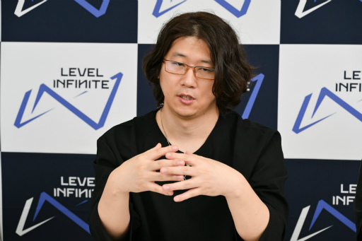 画像ギャラリー No.002のサムネイル画像 / ［TGS2022］キム・ヒョンテ氏に「勝利の女神：NIKKE」インタビュー。2Dイラストの後ろ姿を見る，それ自体の斬新さ