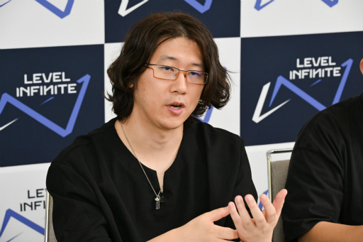 画像ギャラリー No.003のサムネイル画像 / ［TGS2022］キム・ヒョンテ氏に「勝利の女神：NIKKE」インタビュー。2Dイラストの後ろ姿を見る，それ自体の斬新さ