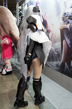 画像ギャラリー No.014のサムネイル画像 / 総勢27名！ コスプレイヤーによるリアルガチャはロマンがいっぱい。「勝利の女神：NIKKE」ブースレポート［超会議2023］