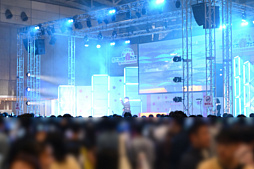 画像ギャラリー No.055のサムネイル画像 / 「ニコニコ超会議2024」ゲーム関連ブースまとめ。「勝利の女神：NIKKE」のコスプレイヤーは追加写真多めでお届け