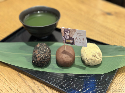 画像ギャラリー No.016のサムネイル画像 / 「ジャックジャンヌ」×TOWER RECORDS CAFE 表参道店をレポート。目に楽しく，舌も大満足。録り下ろしボイスの新PVも必見！