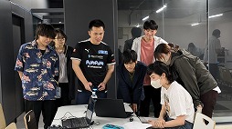画像ギャラリー No.012のサムネイル画像 / 「ぷよぷよeスポーツ」，留学生18か国48名を含む94名の学生にeスポーツ講座を実施