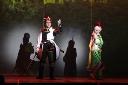 画像ギャラリー No.005のサムネイル画像 / 舞台「斬劇『戦国BASARA』天政奉還」のゲネプロをレポート。帝の称号を懸けて，伊達政宗や真田幸村ら若き武将達が熱い闘いを繰り広げる