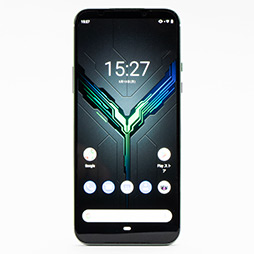 画像ギャラリー No.010のサムネイル画像 / 【PR】「Black Shark 2」はゲーマー向けスマホの新たなスタンダードとなる。高性能SoC+ゲーマー向け特化機能は他にない魅力だ