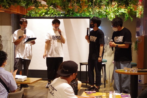画像ギャラリー No.002のサムネイル画像 / 「北斗リバイブ」名雑魚キャラ(?)のコラボカフェが吉祥寺にオープン。“世紀末酒場〜デカいバBar〜”ファンミーティングレポート