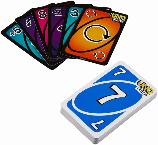 画像ギャラリー No.002のサムネイル画像 / 「UNO」シリーズの第3弾「UNO FLIP（ウノ フリップ）」が6月下旬に発売決定。カードの裏面（ダークサイド）を活用したダイナミックなシステムを採用
