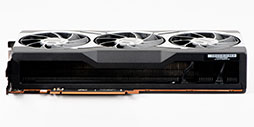 画像ギャラリー No.013のサムネイル画像 / 「Radeon RX 6900 XT」レビュー。フルスペック版Navi 2X搭載のRadeon最上位モデルは,GeForce RTX 3090と戦える製品なのか