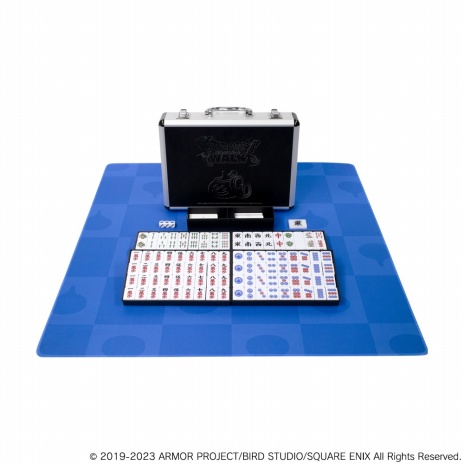 画像ギャラリー No.002のサムネイル画像 / 専用ケースも付属。「ドラゴンクエストウォーク」の新グッズ「スラミチ式麻雀『ツモるんです』セット」を9月12日に発売