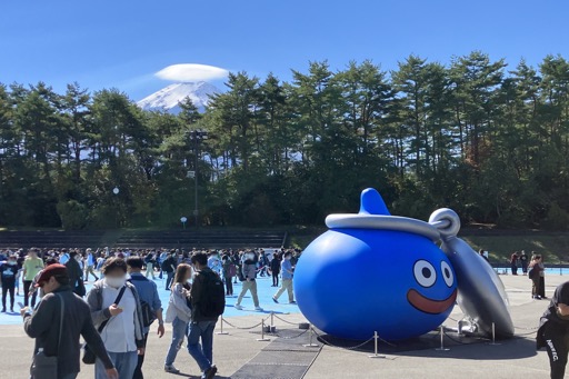 画像ギャラリー No.007のサムネイル画像 / 第二回「ドラゴンクエスト ウォーキング<EAST>」体験記&柴 貴正Pインタビュー。富士の麓をフィールドに,3万人以上の勇者達がリアルウォークを楽しんだ