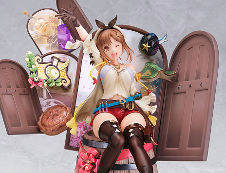 画像ギャラリー No.004のサムネイル画像 / 「ライザのアトリエ」，ライザのフィギュアがシリーズ25周年記念仕様で登場。トリダモノ氏の描きおろしイラストを立体化