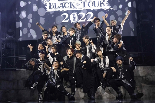 画像ギャラリー No.023のサムネイル画像 / 「ブラックスター -Theater Starless-」ライブツアー“BLACK TOUR 2022”の名古屋&羽田公演の公式レポートが公開に